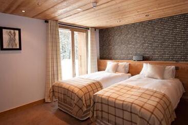 هتل Altitude Lodge