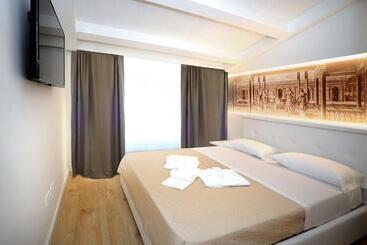 Opera Arte Suite Apartments