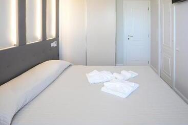Opera Arte Suite Apartments