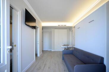 Opera Arte Suite Apartments