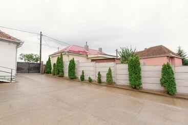 پانسیون Casa Gimi