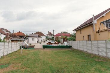 پانسیون Casa Gimi