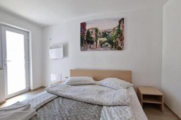پانسیون Casa Gimi