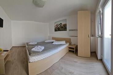پانسیون Casa Gimi