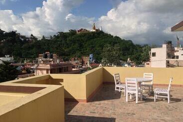 پانسیون Swayambhu View Guest House