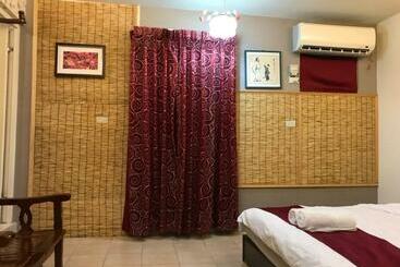 پانسیون Tainan B&b Hall West Centra