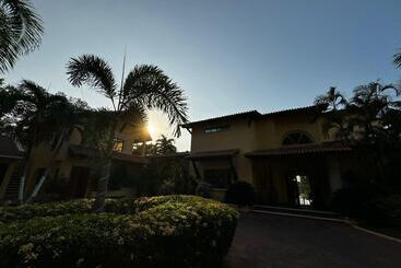 Porto Bello Hotel Boutique