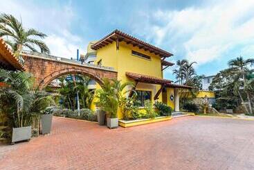 Porto Bello Hotel Boutique