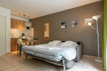 هاستل Terres De France  Le Domaine Du Golf