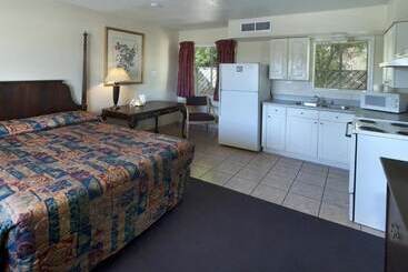 هتل American Executive Inn Mesa