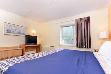 فندق Americas Best Value Inn Geneva