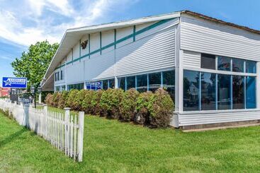هتل America S Best Value Inn & Suites/hyannis