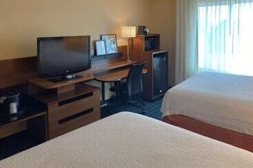 هتل Comfort Inn & Suites Ankeny  Des Moines