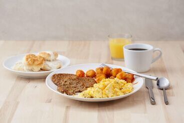 هتل Drury Inn & Suites Louisville East