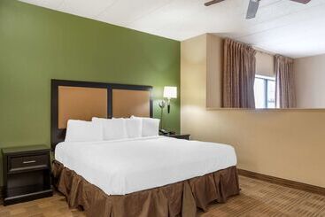 هتل Mainstay Suites Chicago Hillside