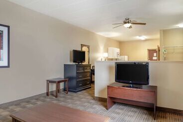 هتل Mainstay Suites Chicago Hillside