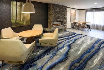 هتل Fairfield Inn & Suites By Marriott Elizabethtown