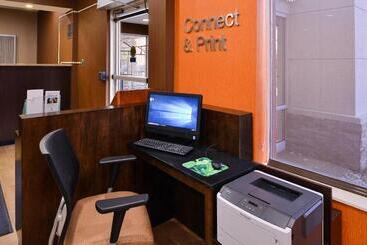هتل Fairfield Inn & Suites Louisville North