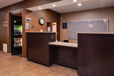 هتل Fairfield Inn & Suites Louisville North