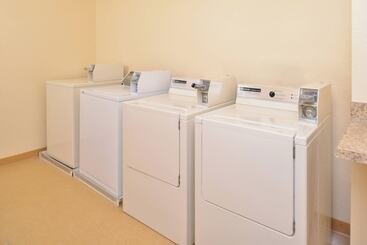 هتل Fairfield Inn & Suites Louisville North