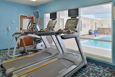 هتل Fairfield Inn & Suites Louisville North