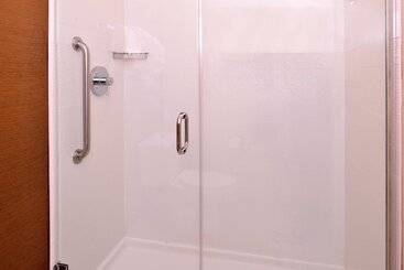 هتل Fairfield Inn & Suites Louisville North