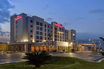 هتل Hilton Garden Inn Tuxtla Gutierrez