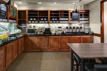 هتل Hyatt Place Lakeland Center