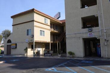هتل Lambert Inn