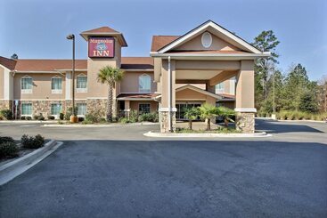 هتل Magnolia Inn And Suites Pooler