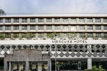 هتل Mercure Singapore Tyrwhitt