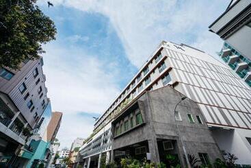 هتل Mercure Singapore Tyrwhitt