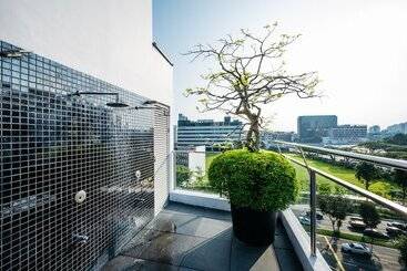 هتل Mercure Singapore Tyrwhitt