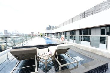 هتل Mercure Singapore Tyrwhitt