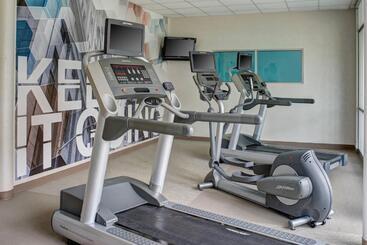 هتل Springhill Suites By Marriott Saginaw