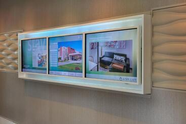 هتل Springhill Suites By Marriott Saginaw