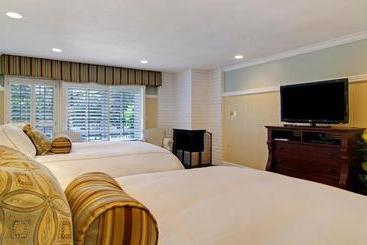هتل Wayside Inn