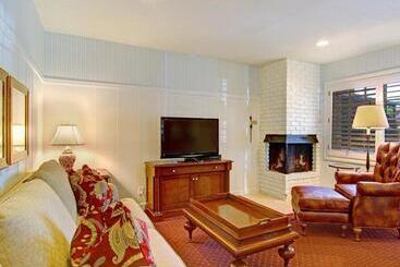 هتل Wayside Inn