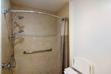 Motel 6 Monterey Park