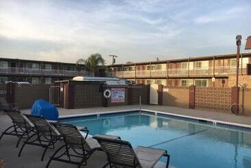 Motel 6 Pico Rivera  Los Angeles, Ca