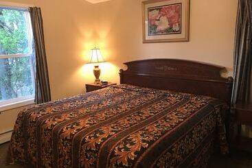 فندق على الطريق Exit 5 Resort & Condominium