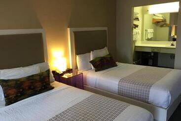 مُتل Inn At Golden Gate