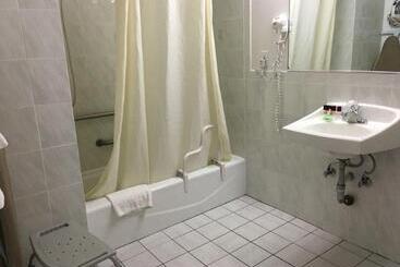مُتل Inn At Golden Gate