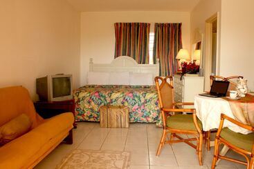 Ocean Pearl Bonefishing Resort
