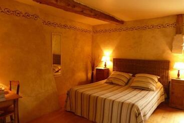 تختخواب و صبحانه Kêr Neizh Breizh Chambres D Hôtes Le Petit Châtelier