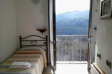 هتل Agriturismo Casalino