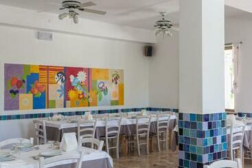 هتل Locanda Villa Fiori