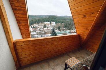 پانسیون Popasul Domnesc  Resort& Spa  Voronet Vue