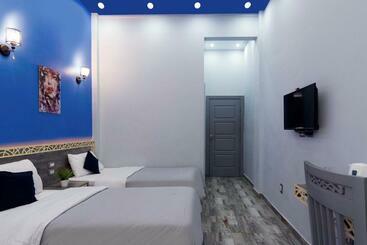 Australian Deluxe Hostel