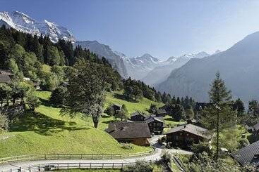 Hotelli Alpenrose Wengen
